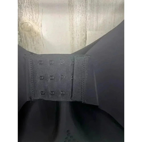 Knix Catalyst High Support Sports Bra Black Size 8+ Adjustable‎ Straps - Picture 5 of 8